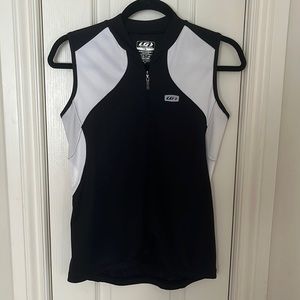 Women’s Sleeveless Bike Top